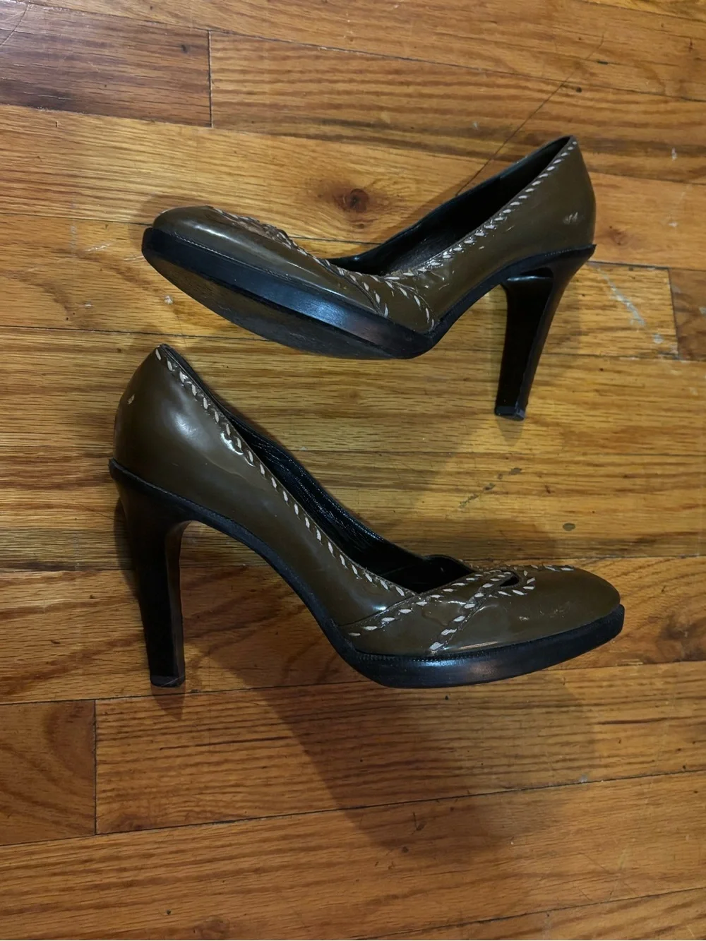 Vintage Bottega Veneta Olive Green Heels Whipstitch shoes Prada pumps 37.5 Gucci